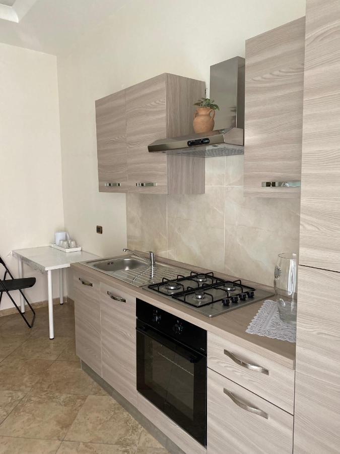 Hotel Falu Napoli Centro Camera Con Cucina E Bagno Privato Exterior foto